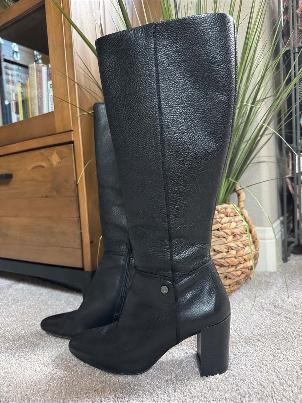 Karl Lagerfield Paris tall black leather pebbled boots side zip knee high 7.5
